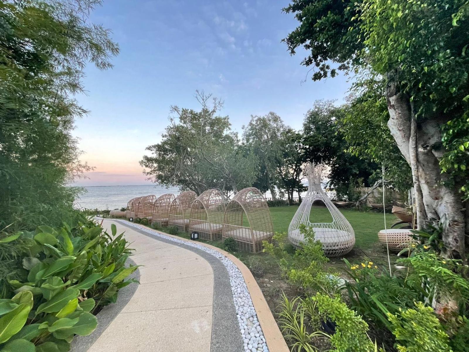 Mactan Newtown 8 Boulevard Deluxe Punta Engano  Luaran gambar