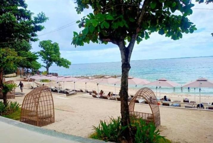 Mactan Newtown 8 Boulevard Deluxe Punta Engano  Luaran gambar