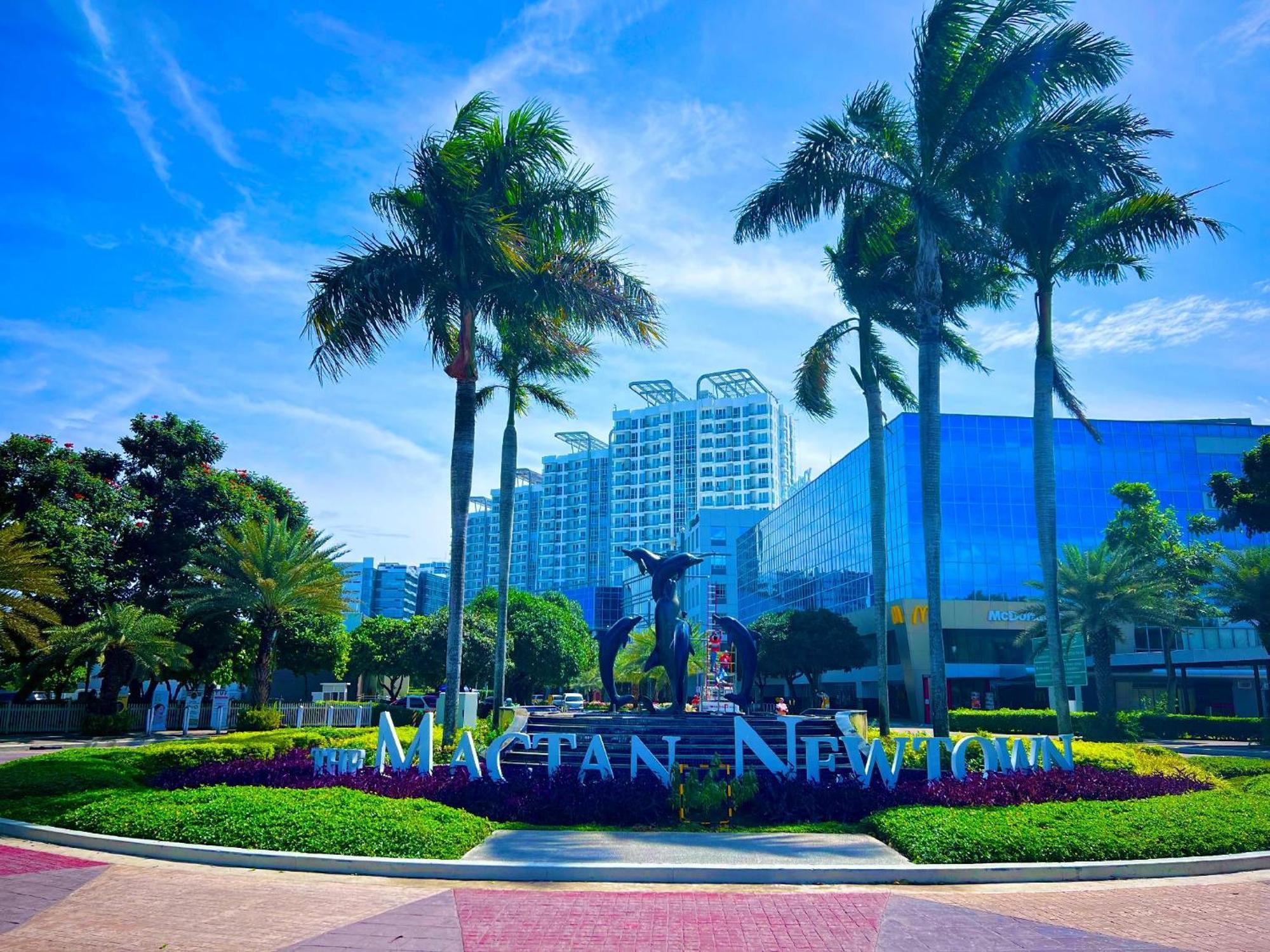Mactan Newtown 8 Boulevard Deluxe Punta Engano  Luaran gambar