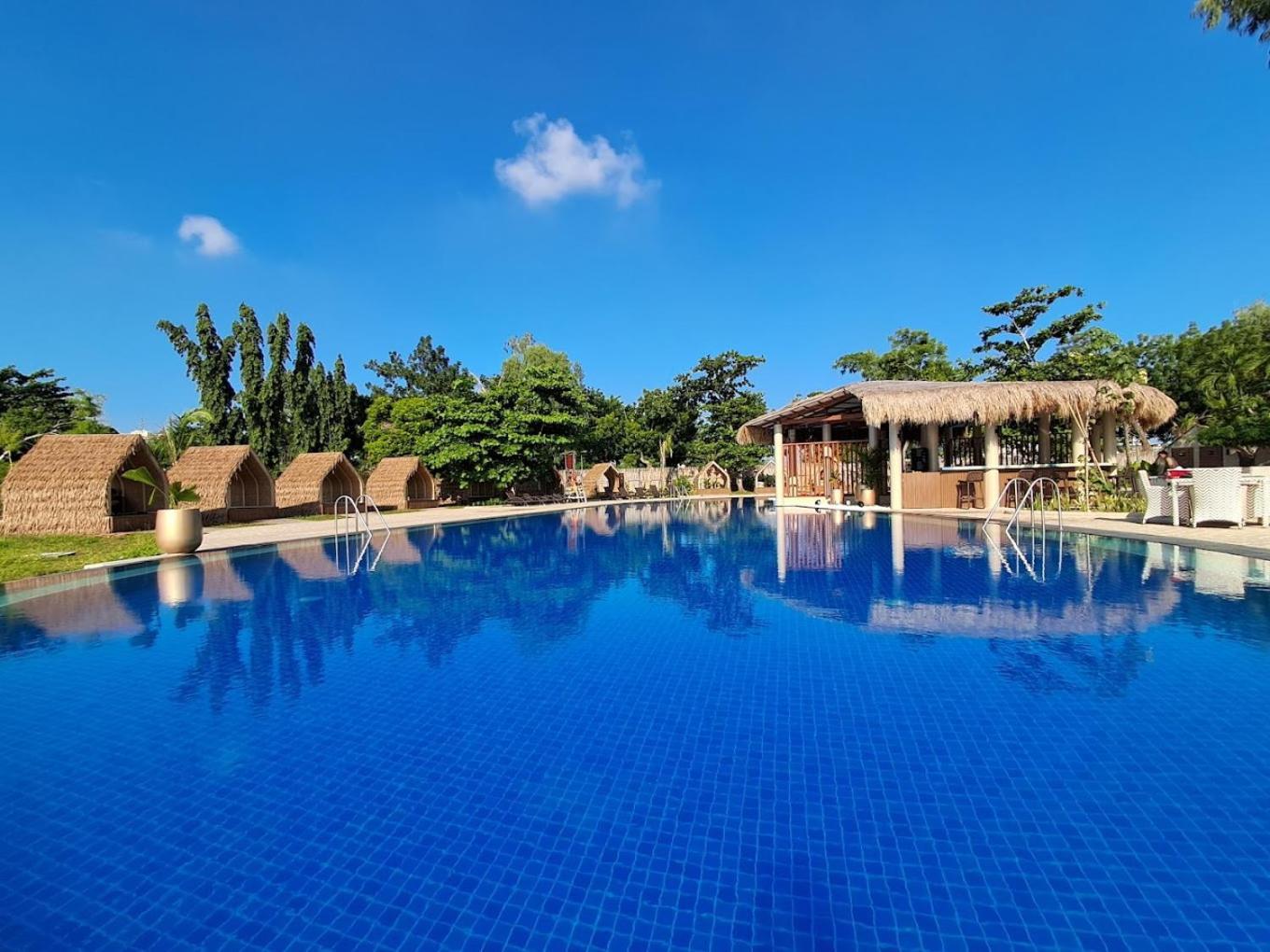 Mactan Newtown 8 Boulevard Deluxe Punta Engano  Luaran gambar